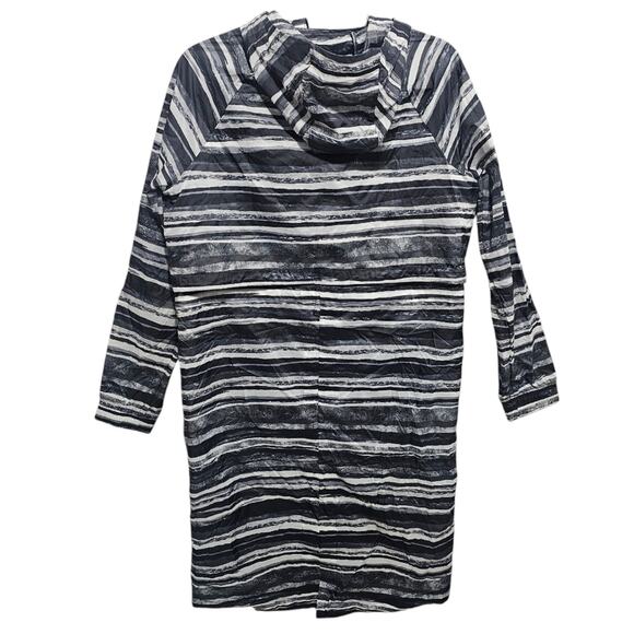 Lululemon Lab Women’s Assemblage Shell 2 in 1 Jacket LW4AXPS CACO Black White 4 - Picture 3 of 8